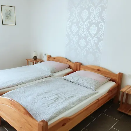 فندق Eifelhof Weina 3*